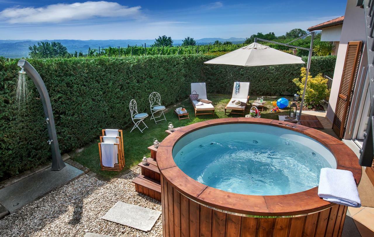 Roncaglia Suite Monticello d'Alba エクステリア 写真